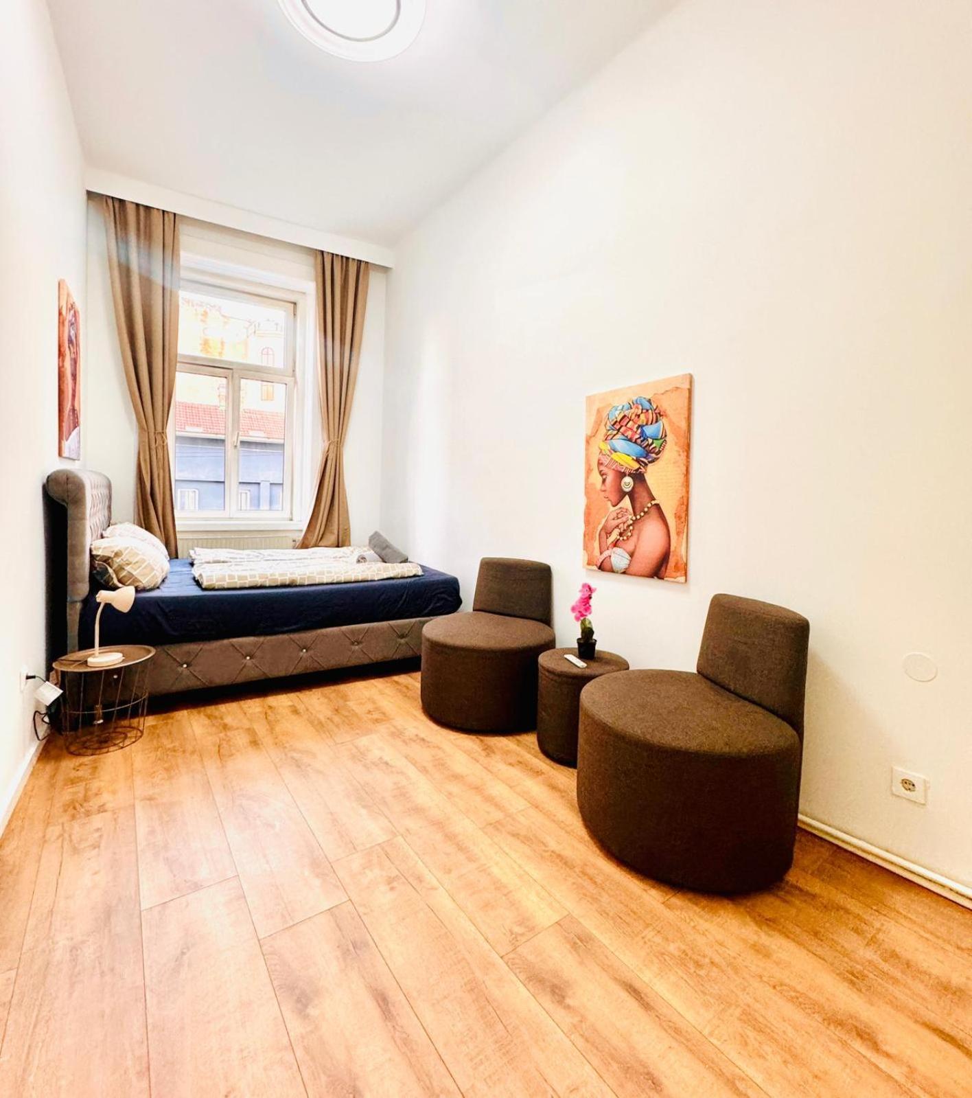 Cozy 9Br Shared Apartment, Only 12Min Walk To Augarten Wien Exteriör bild