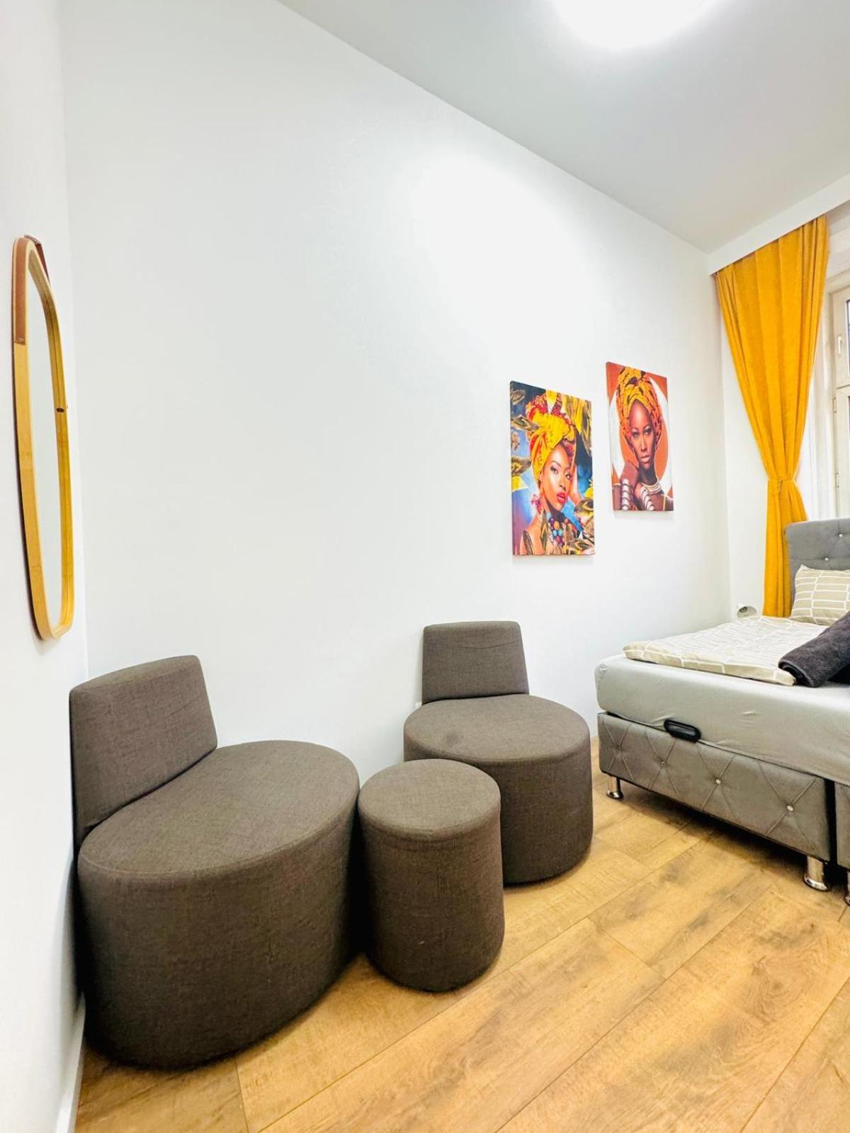 Cozy 9Br Shared Apartment, Only 12Min Walk To Augarten Wien Exteriör bild