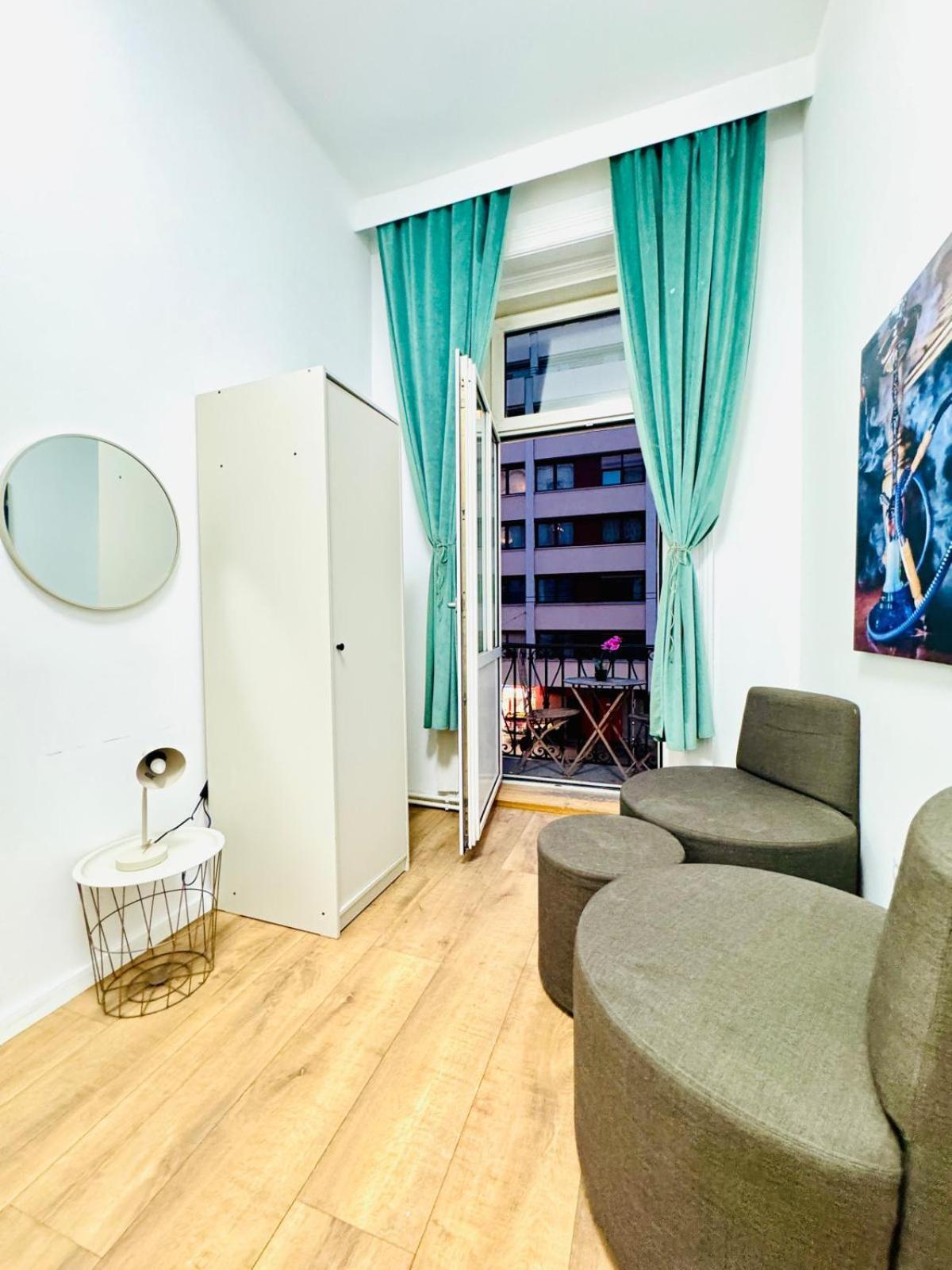 Cozy 9Br Shared Apartment, Only 12Min Walk To Augarten Wien Exteriör bild